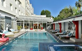 Arles Plaza Hotel